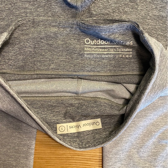 EUC OUTDOOR VOICES TWO-TONE LEGGINGS -gray - size SMALL - Picture 2 of 4